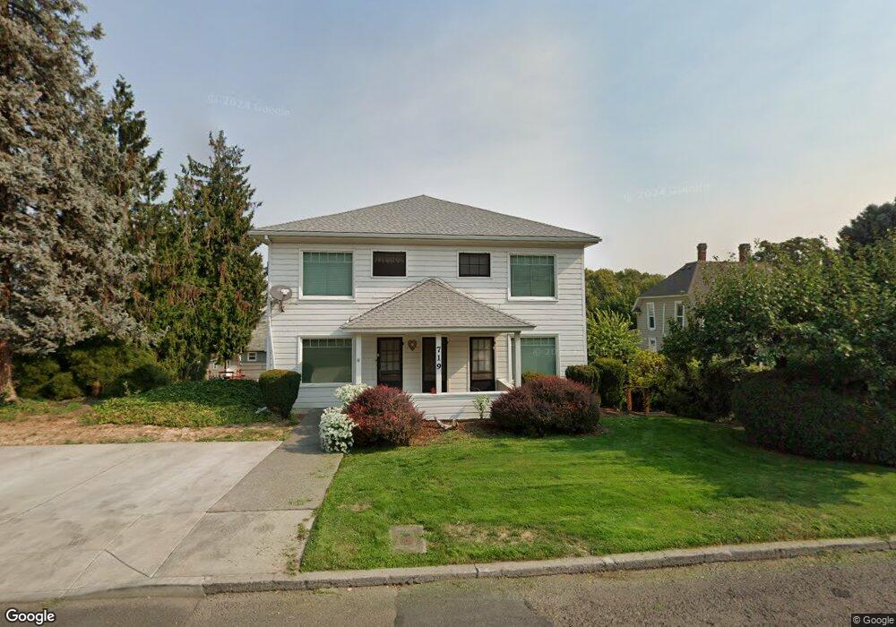 719 E 13th St, the Dalles, OR 97058 - photo 1