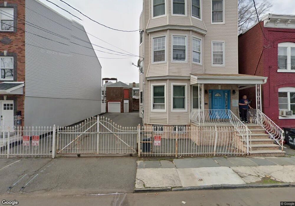 263-265 S 10th St unit 1, Newark, NJ 07103 - photo 1