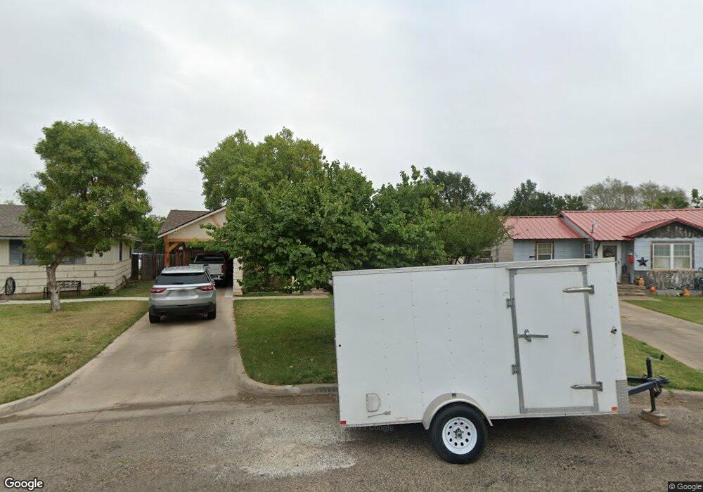 206 Park Dr, Dumas, TX 79029 - photo 1