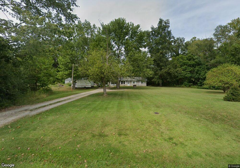 7718 W 550 S, Columbus, IN 47201 - photo 1