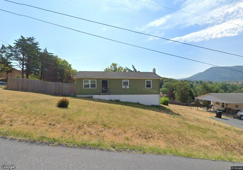 376 Crim Dr, Strasburg, VA 22657 - photo 1