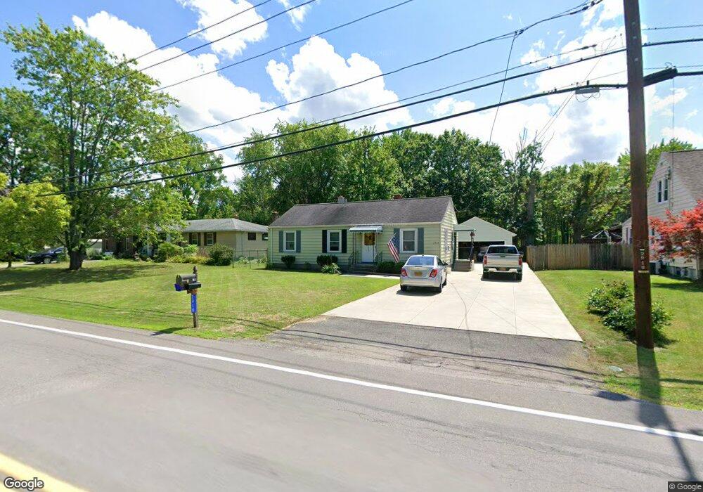 2910 Krueger Rd, North Tonawanda, NY 14120 - photo 1