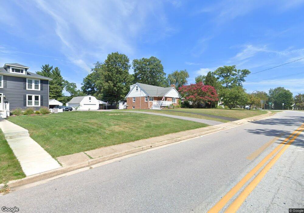 402 Bloomsbury Ave, Catonsville, MD 21228 - photo 1