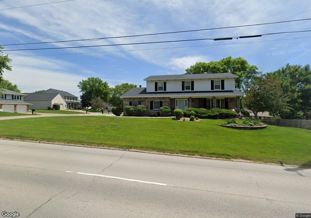 1705 Piccadilly Place, Davenport, IA 52807 - photo 1
