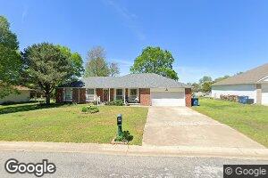 3825 Ridge Dr, Joplin, MO 64801