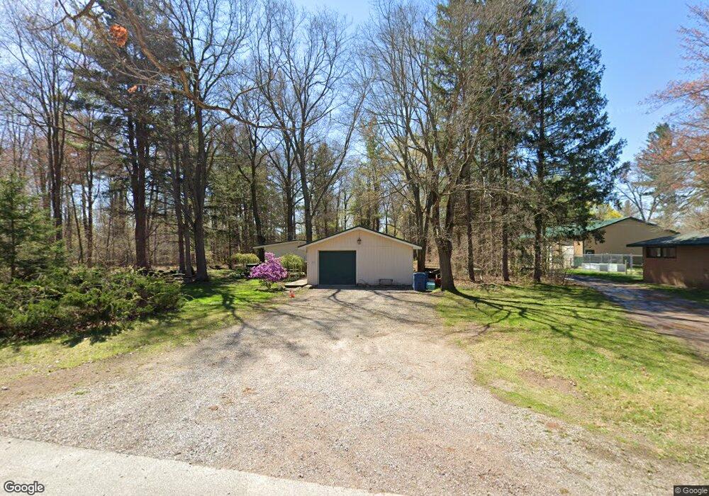 1552 E Beth Ann Ln, Midland, MI 48640 - photo 1