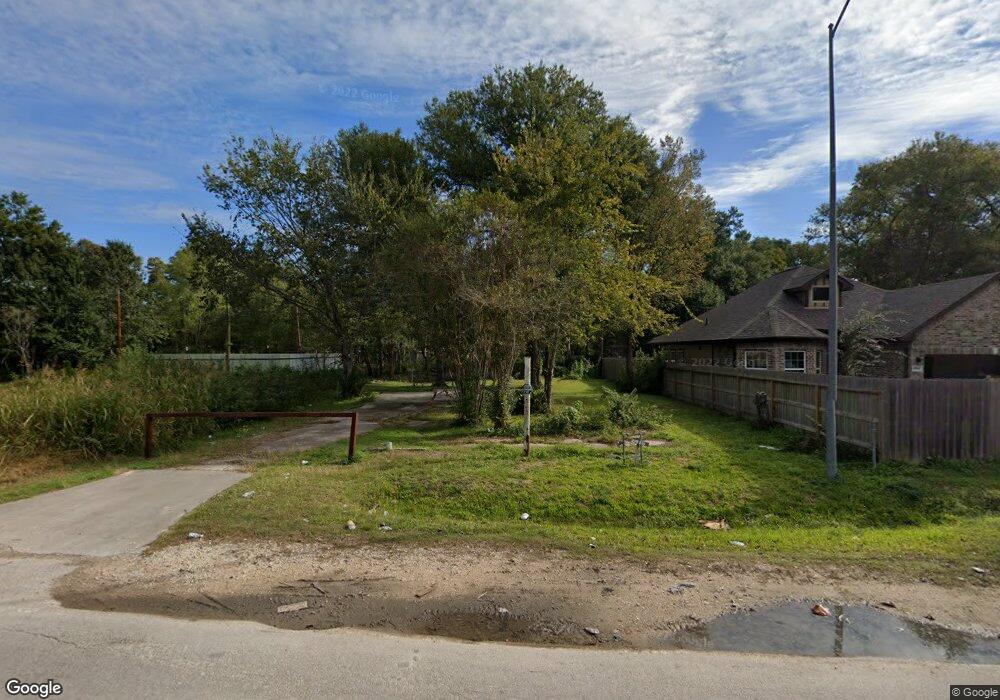 6918 Carver Rd, Houston, TX 77091 - photo 1