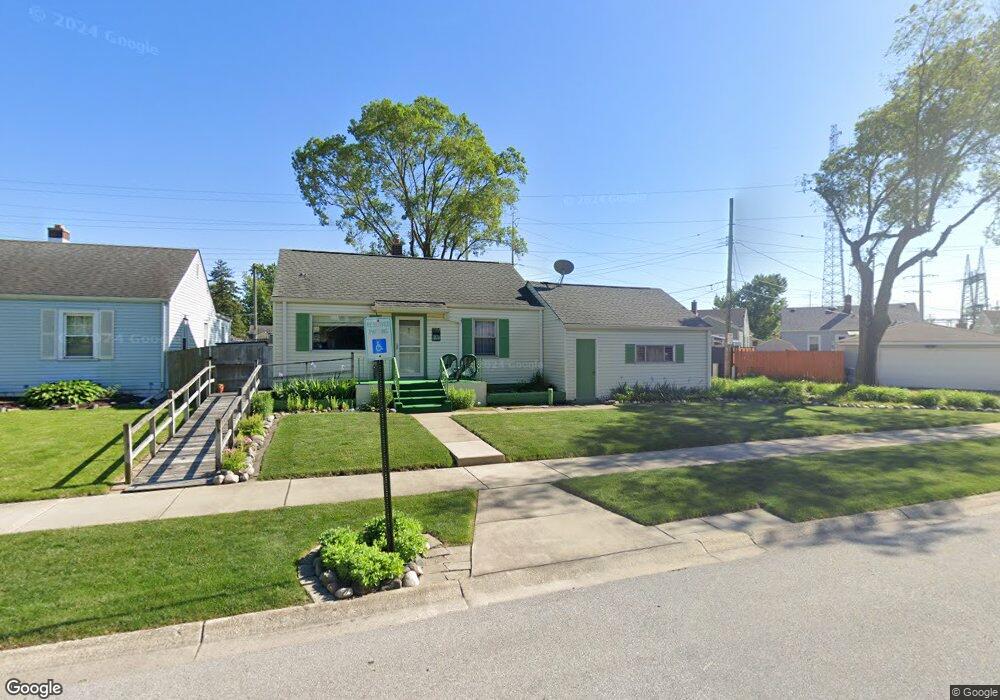 8425 Gordon Dr, Highland, IN 46322 - photo 1