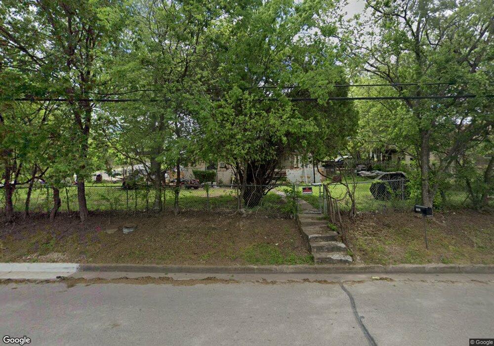 1001 W Oak St, Weatherford, TX 76086 - photo 1