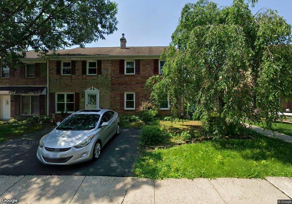 520 Portsmouth Ct, Sellersville, PA 18960 - photo 1