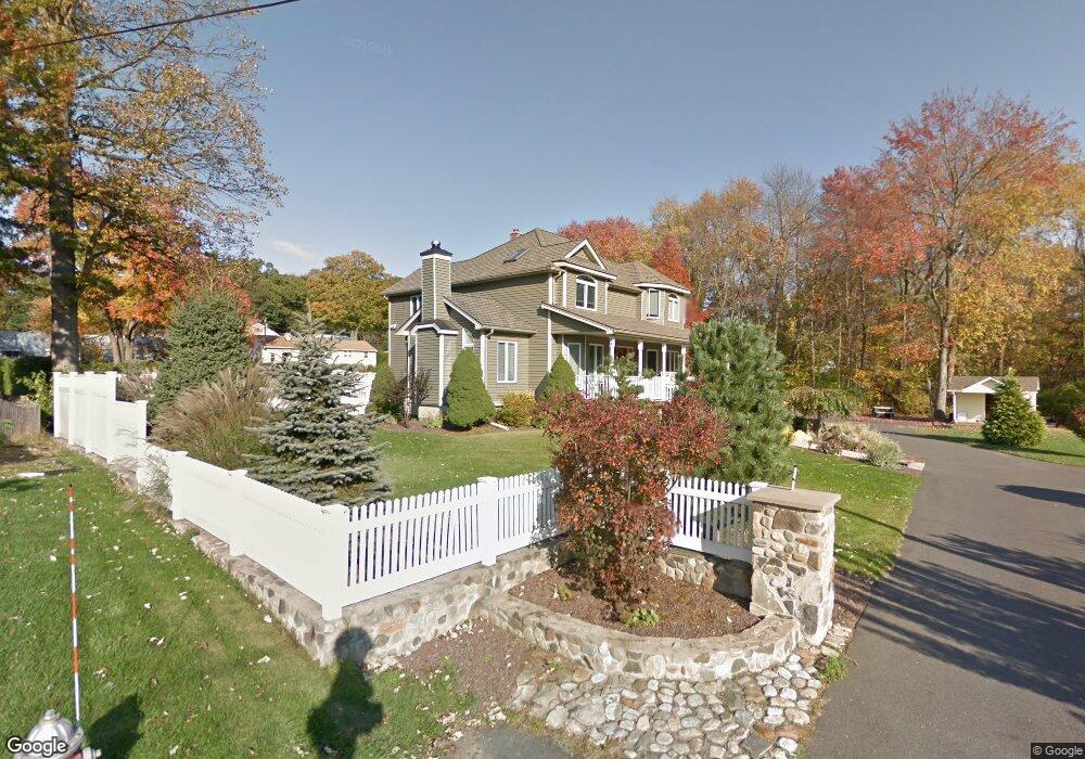 85 Benedict St, West Springfield, MA 01089 - photo 1