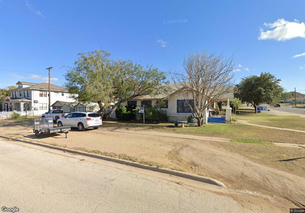 801 Scurry St, Big Spring, TX 79720 - photo 1