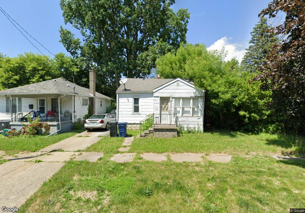 1102 Ossington Ave, Flint, MI 48507 - photo 1