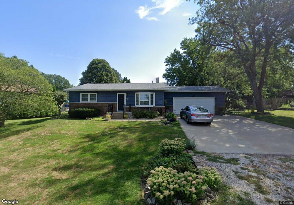 417 Westport Rd, Galesburg, IL 61401 - photo 1