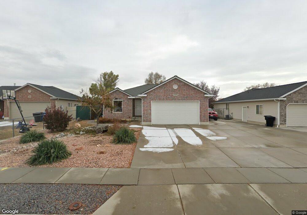 1129 W 1395 N, Clearfield, UT 84015 - photo 1