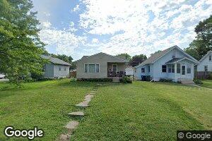 707 Magnolia Pkwy, Waterloo, IA 50701