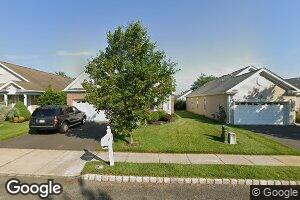 9 Wieczorkowski Ave, Parlin, NJ 08859
