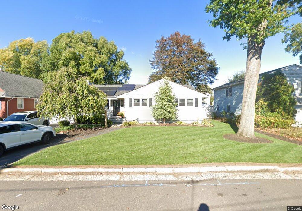 82 Noble St unit 84, South Bound Brook, NJ 08880 - photo 1