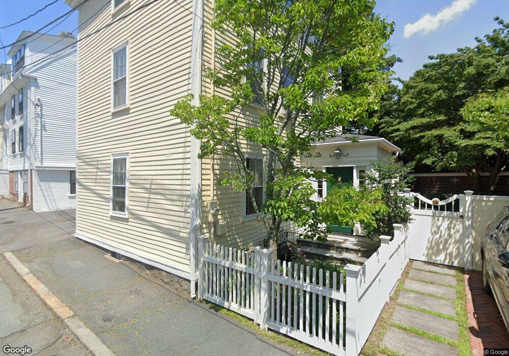 9 Pearl St, Marblehead, MA 01945 - photo 1