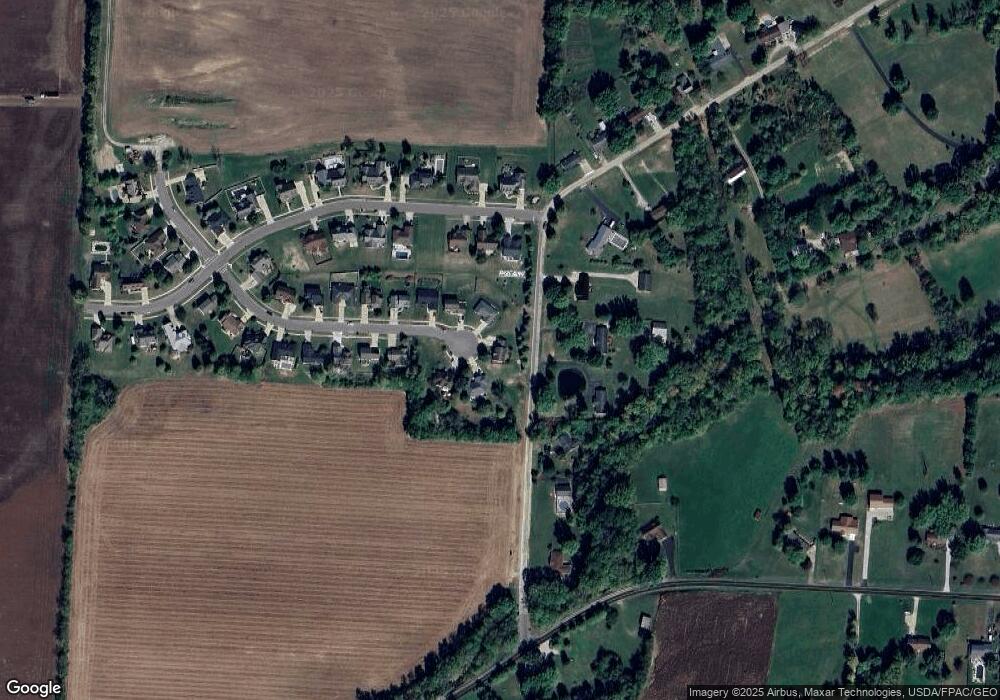 1094 Ridge Dr, Circleville, OH 43113 - photo 1