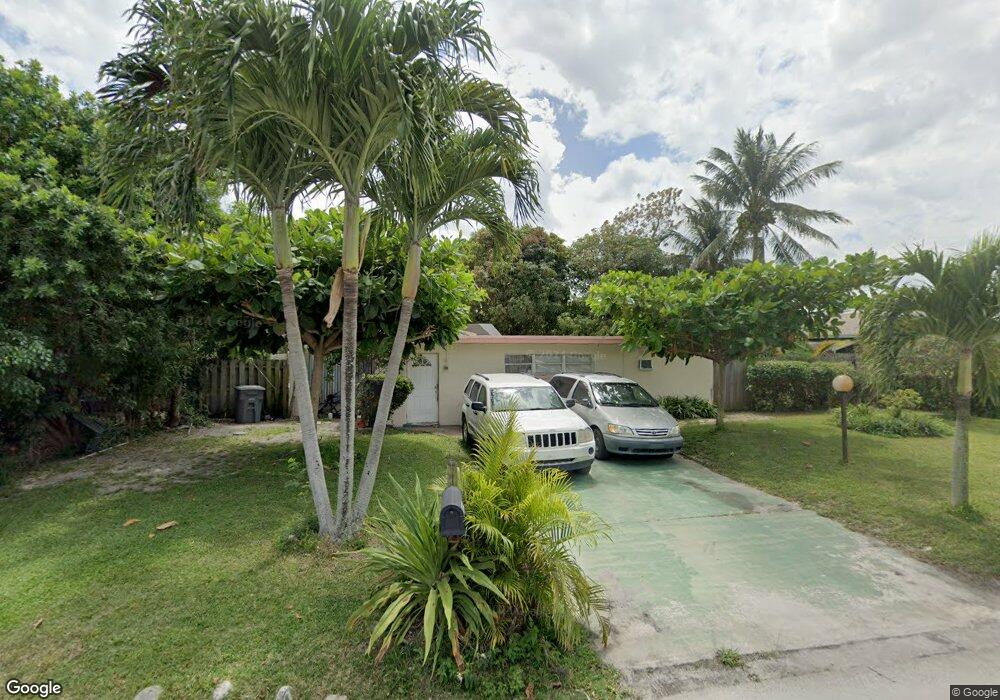 1098 S Ridge Rd, Lantana, FL 33462 - photo 1