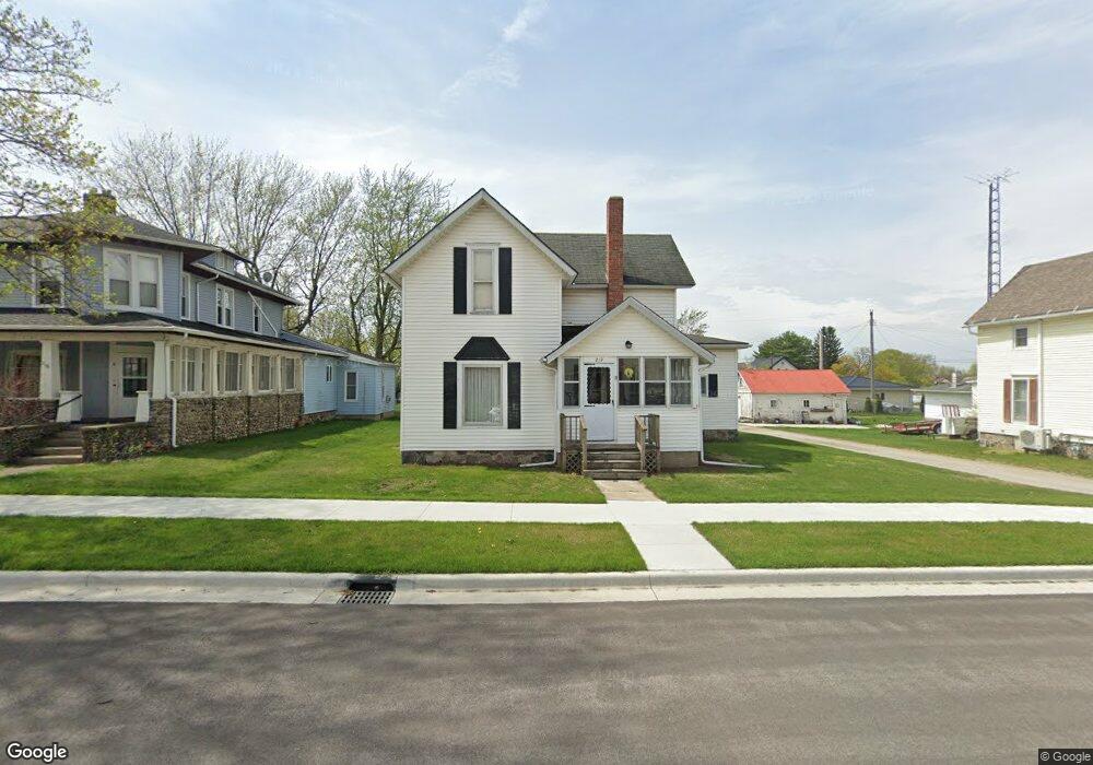 212 S Babcock St, Topeka, IN 46571 - photo 1