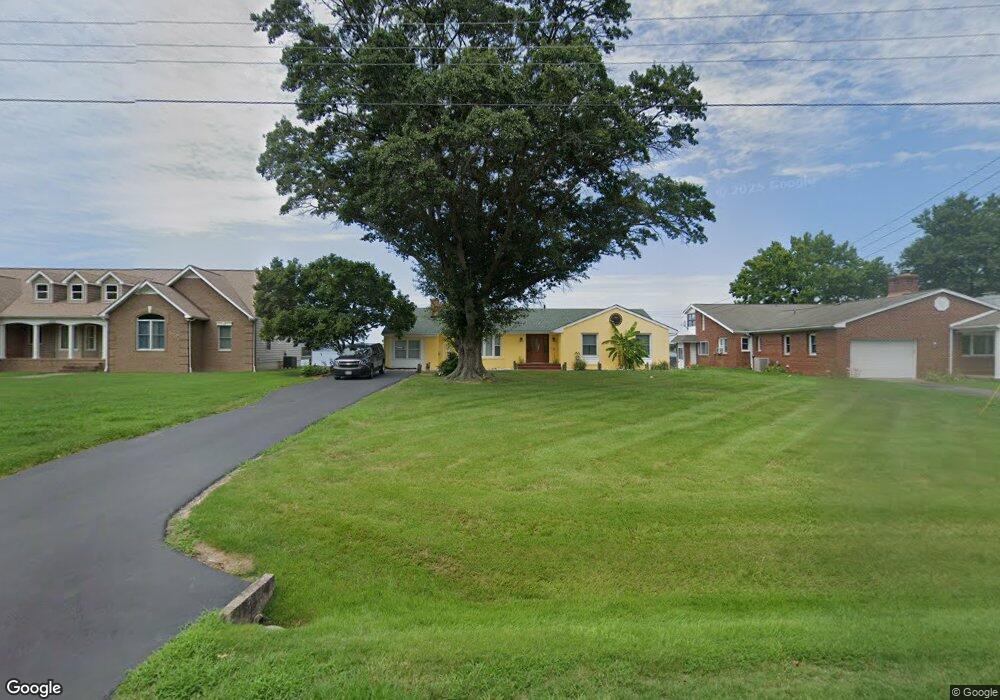 277 Pearson Dr, Colonial Beach, VA 22443 - photo 1