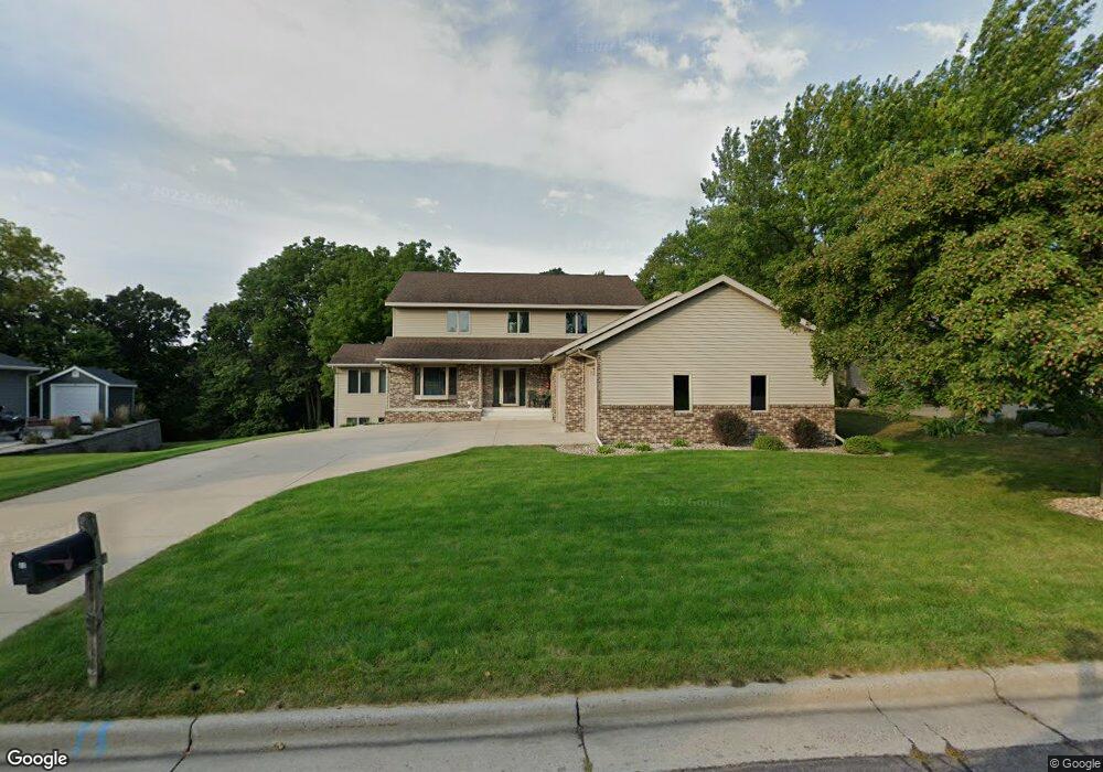 66 Jonathan Dr, New Ulm, MN 56073 - photo 1