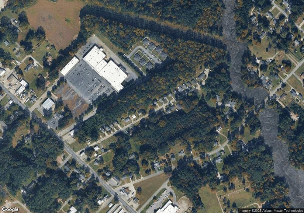 284 Ogden St, West Point, VA 23181 - photo 1