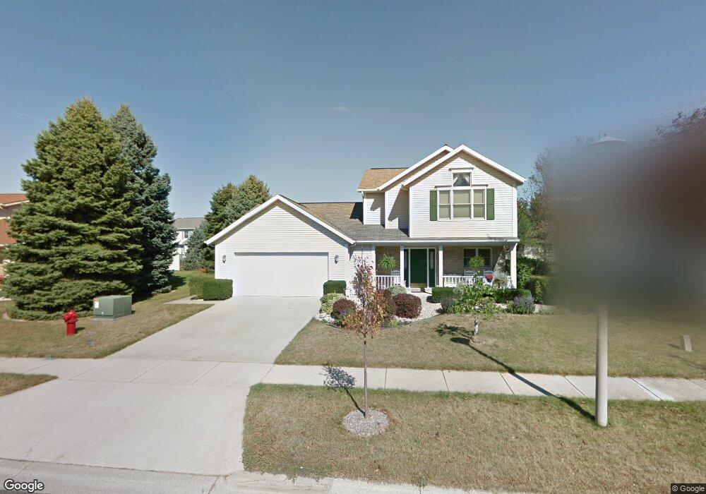 630 W Schleier St, Frankenmuth, MI 48734 - photo 1