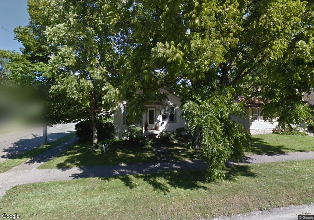 820 Bridge Ave, Albert Lea, MN 56007 - photo 1