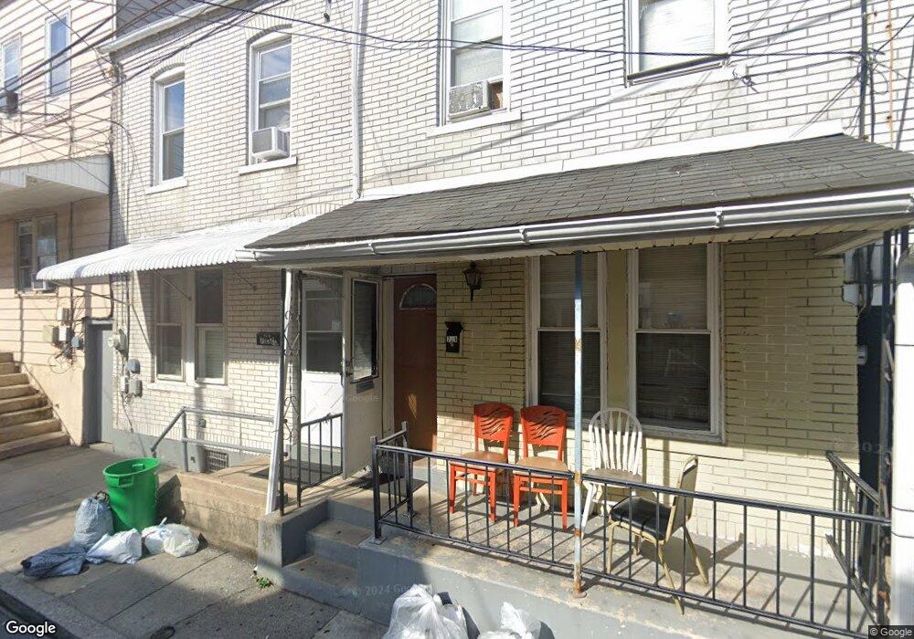 722 N Railroad St, Allentown, PA 18102 - photo 1