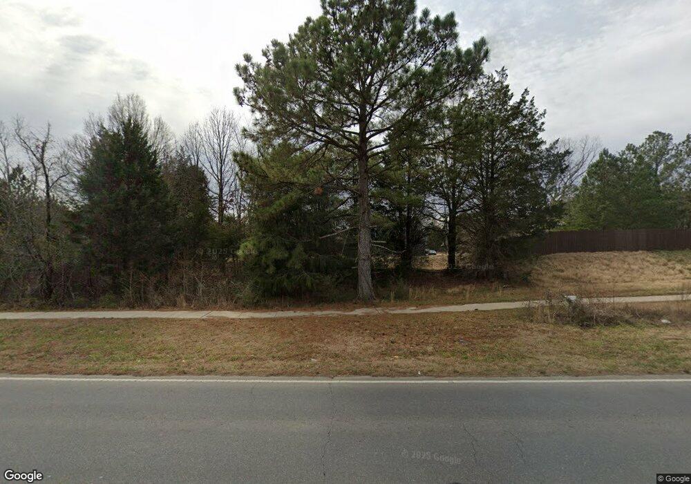 1050 Sage Pine Cir, Clover, SC 29710 - photo 1