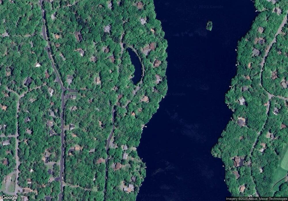 104 Falling Brook Dr, Hawley, PA 18428 - photo 1