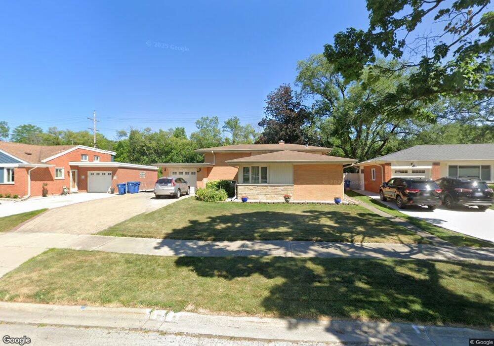 573 E Park Ave, Elmhurst, IL 60126 - photo 1