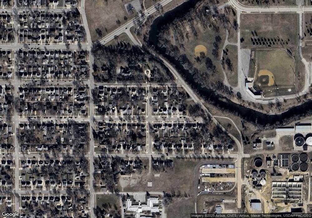 214 11th Ave SW, Austin, MN 55912 - photo 1