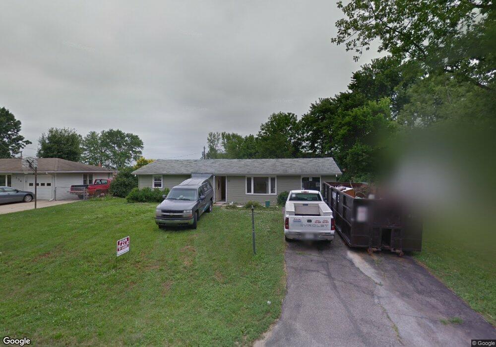 316 Daugherty St, Columbus, IN 47201 - photo 1