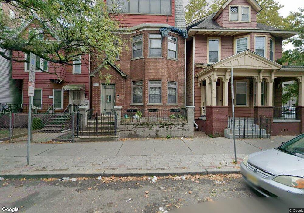 646 Bergen Ave unit 1, Jersey City, NJ 07304 - photo 1