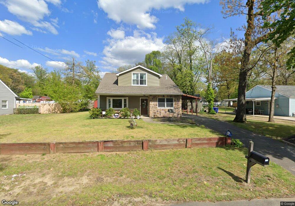 331 Larch Rd, Mount Laurel, NJ 08054 - photo 1