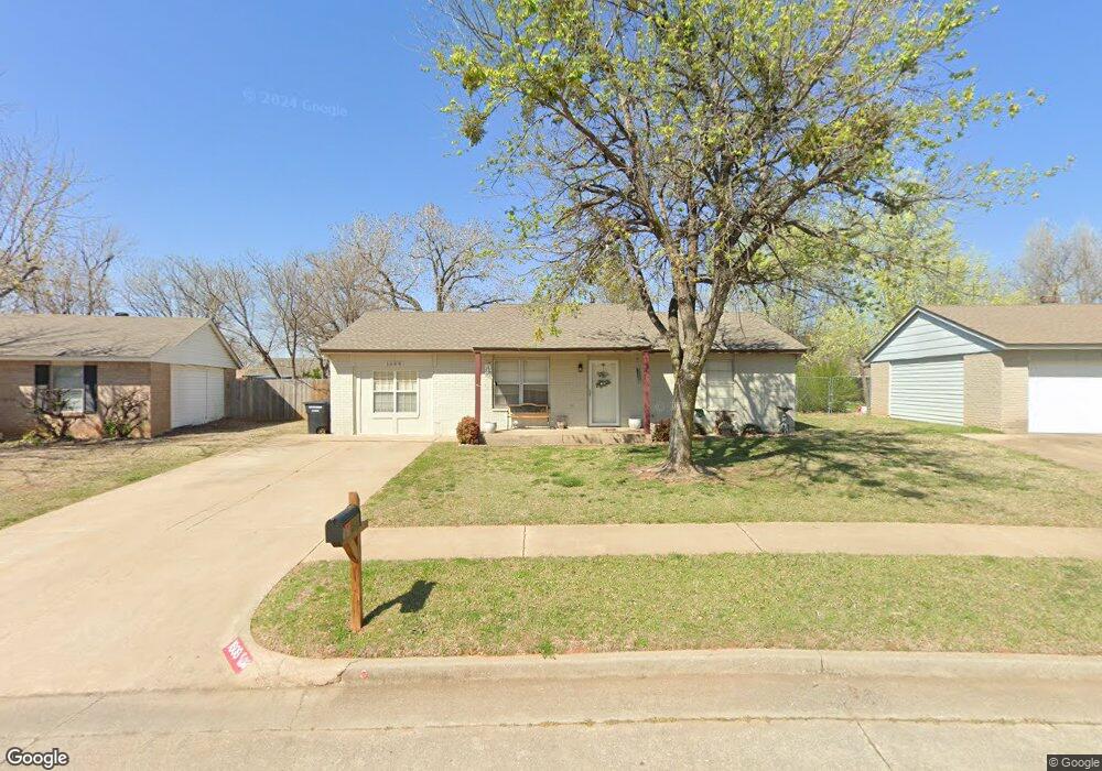 1609 NE 5th St, Moore, OK 73160 - photo 1