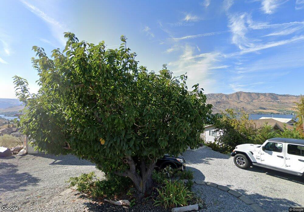 203 Crescent St, Chelan, WA 98816 - photo 1