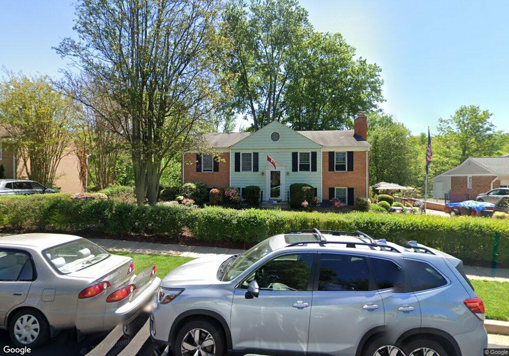 5143 Portsmouth Rd, Fairfax, VA 22032 - photo 1