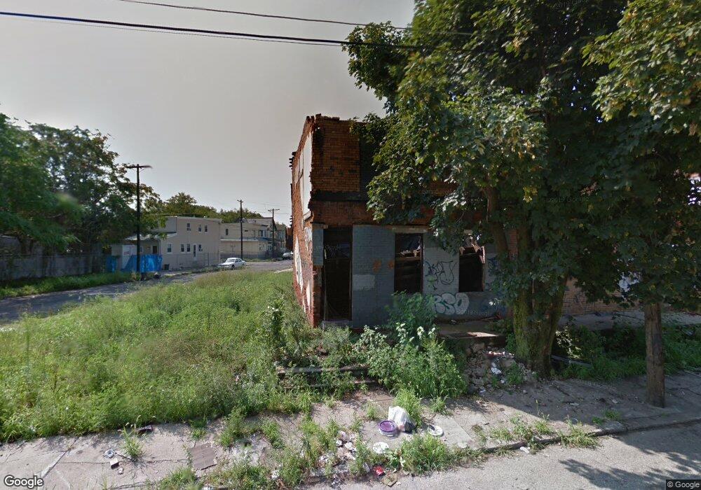 2016 Howell St, Camden, NJ 08105 - photo 1