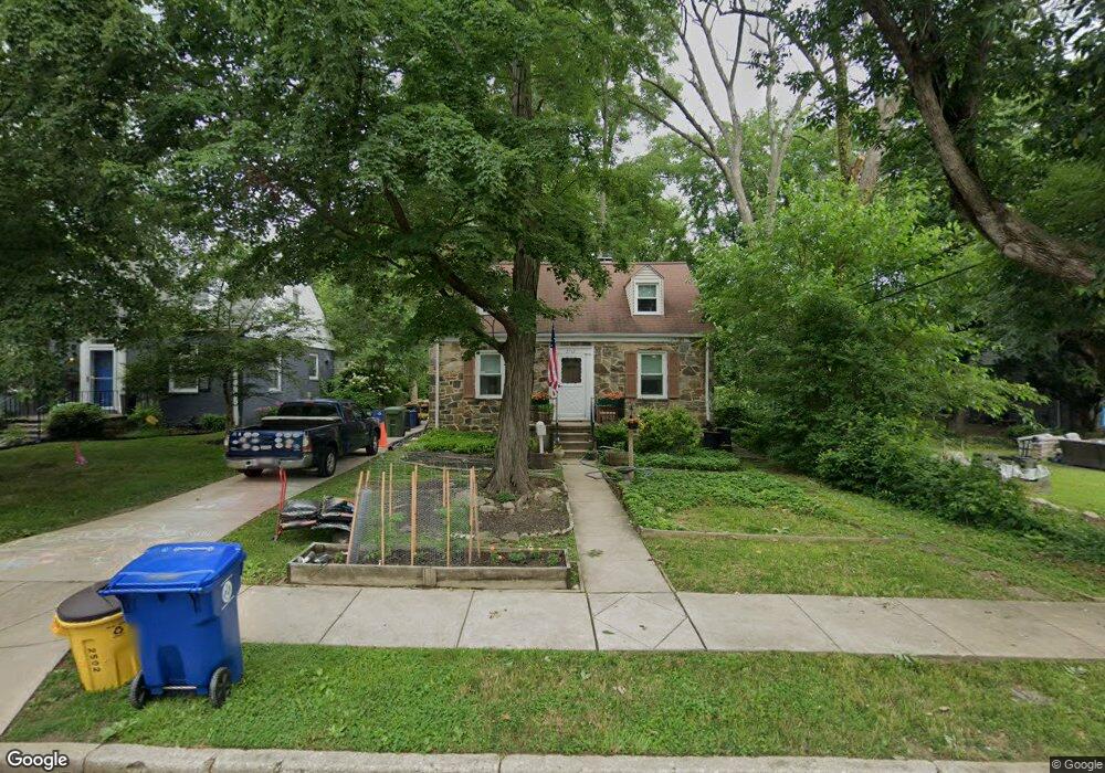 2502 Pinebrush Rd, Baltimore, MD 21209 - photo 1