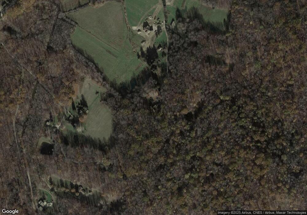 148 Ritenour Ln, Latrobe, PA 15650 - photo 1