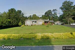 302 Turkey Hill Rd, Bloomsbury, NJ 08804