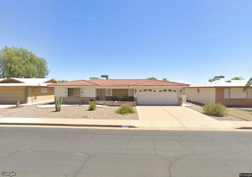 5137 E Escondido Cir, Mesa, AZ 85206 - photo 1