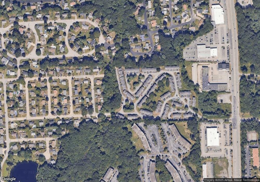 111 Greenwich Way N unit 111, West Warwick, RI 02893 - photo 1