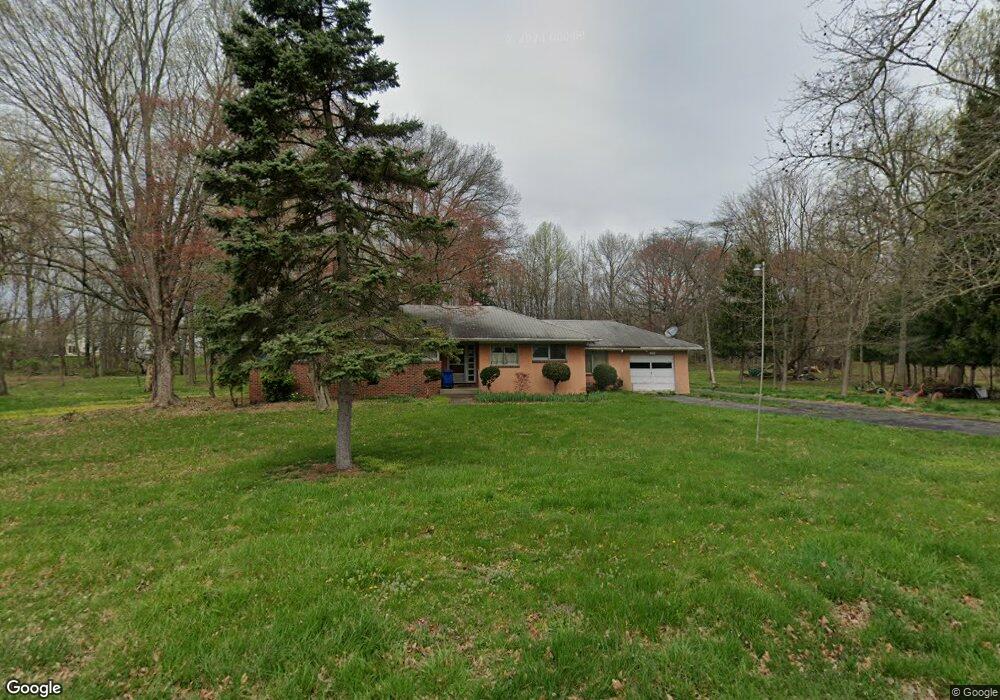 121 Hooton Rd, Mount Laurel, NJ 08054 - photo 1