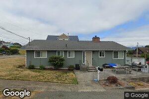 575 34th St, Astoria, OR 97103